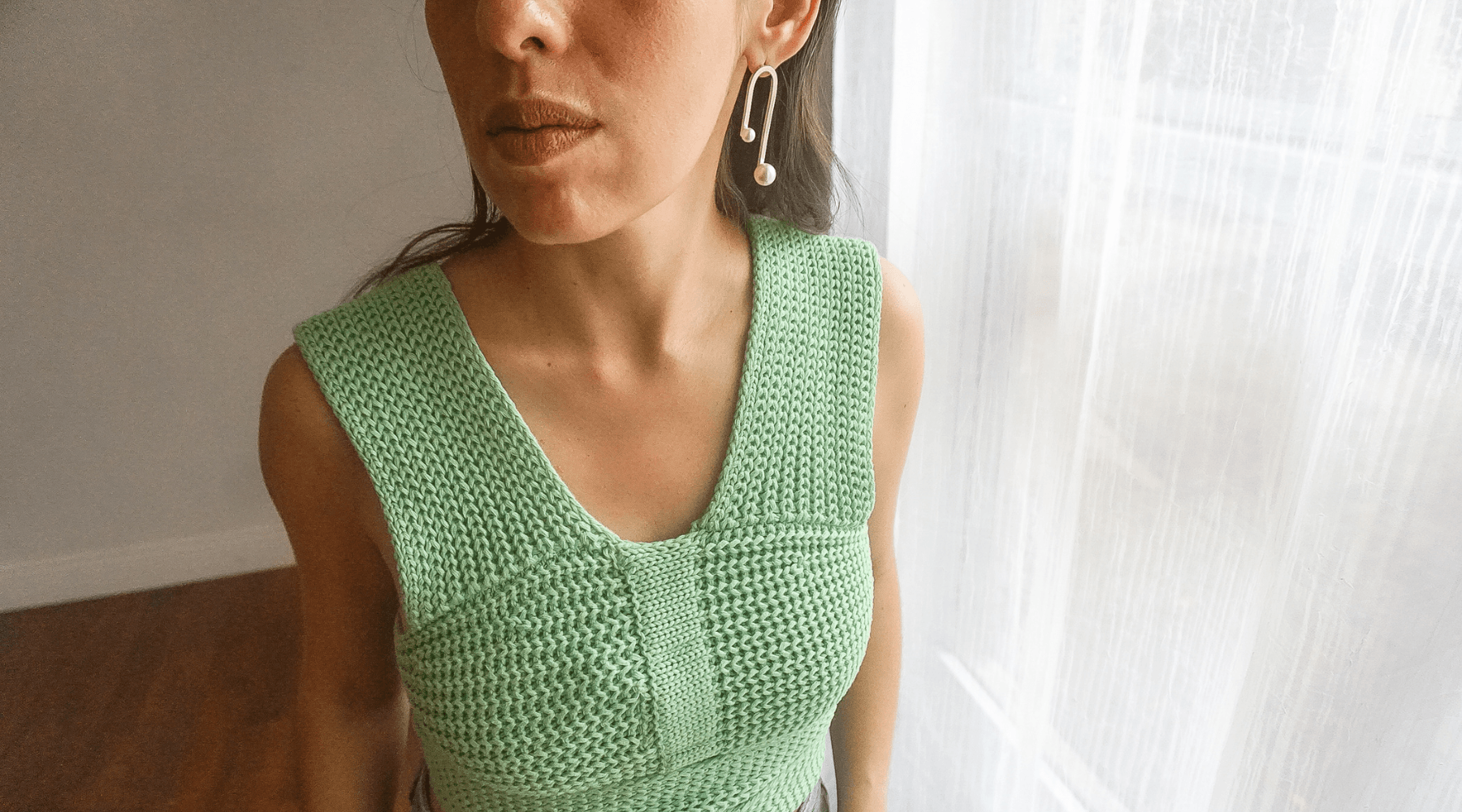 How to mix spring trendy tops with pearls - emme