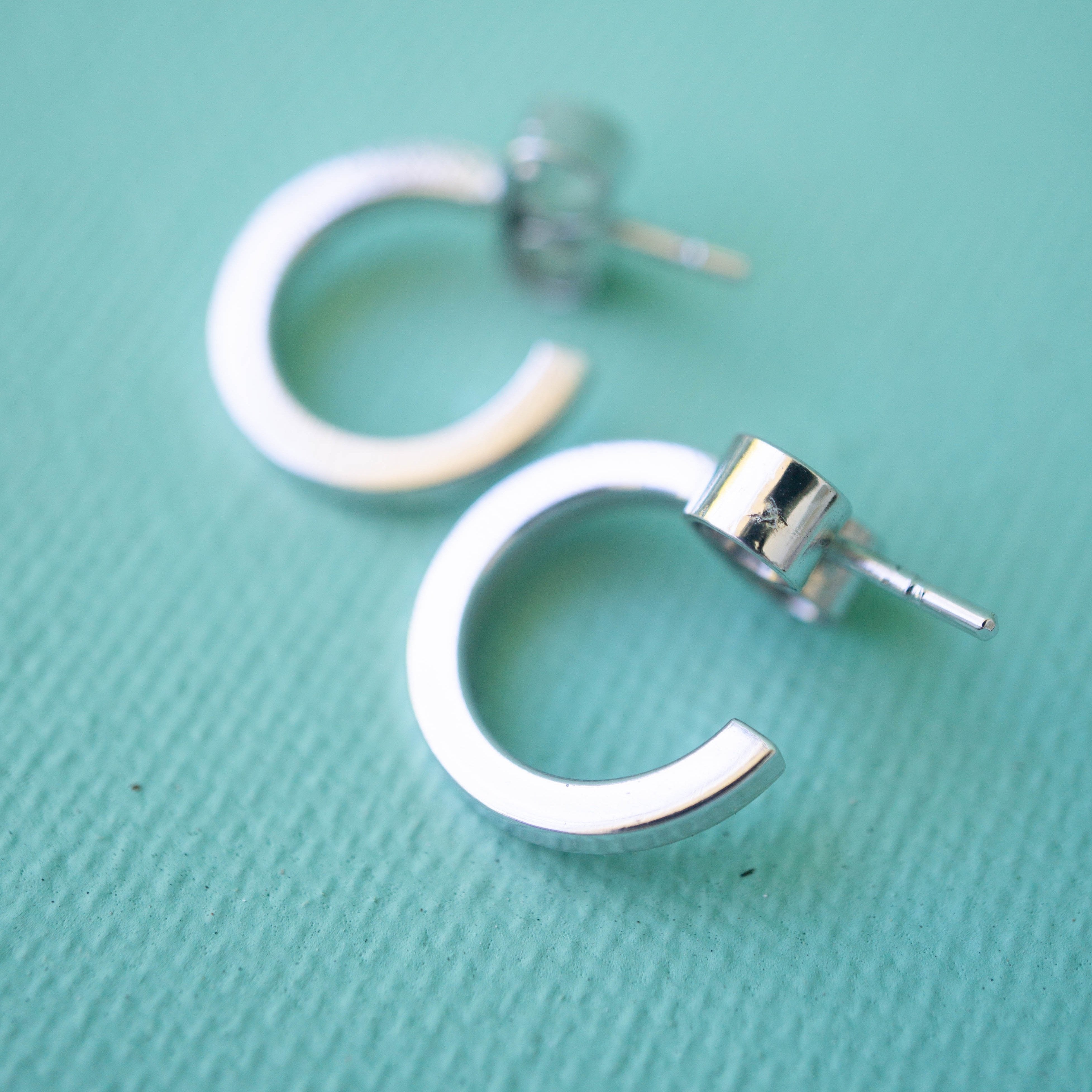 Mini Timeless Silver Hoop Earrings - emme