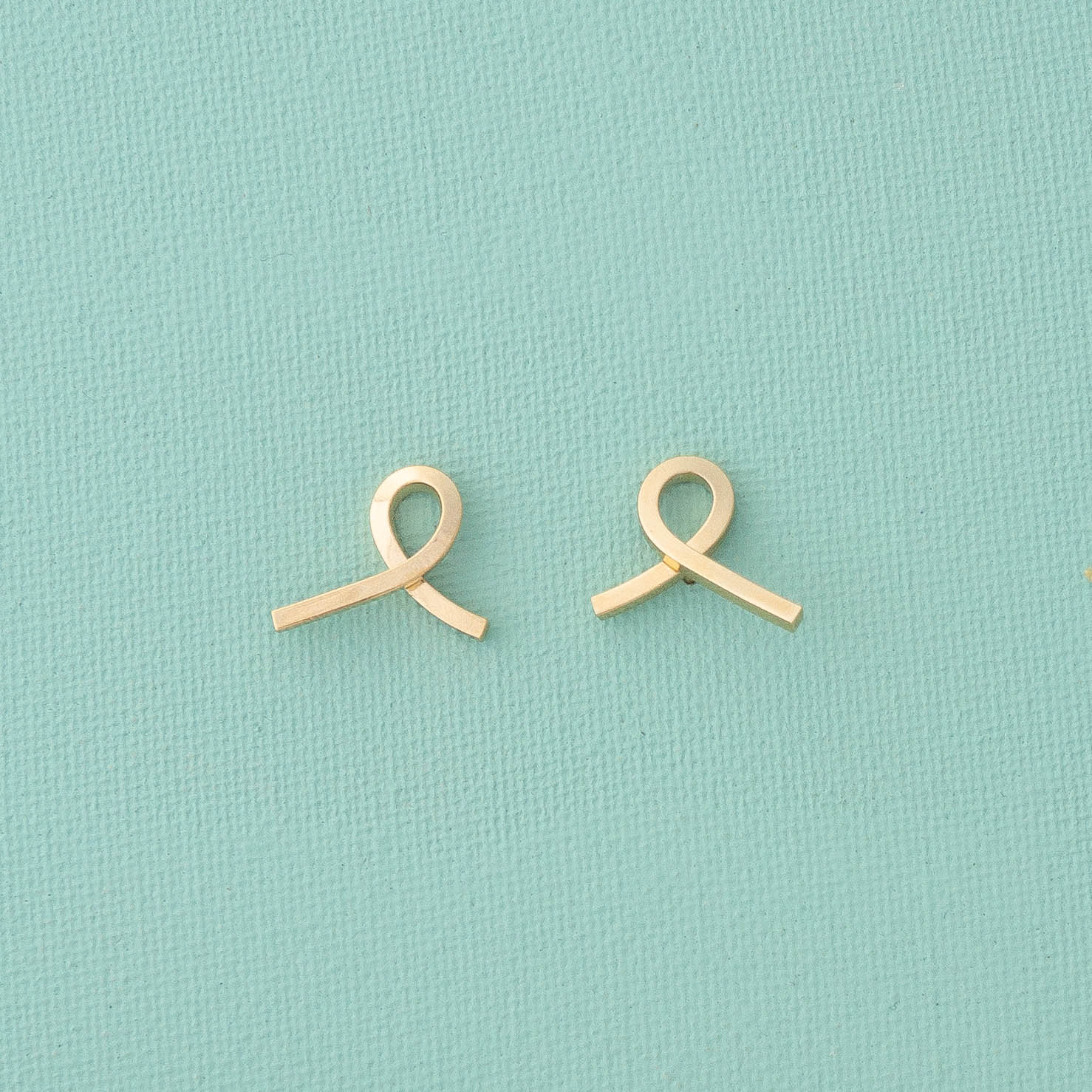 Mini Twist Post Earrings in Gold - emme