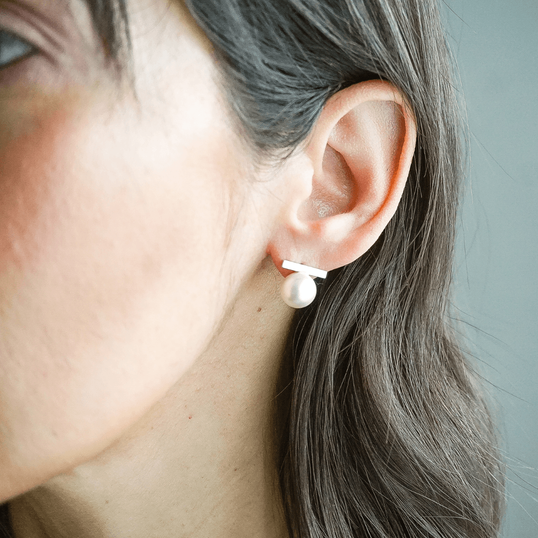 Pearl Mini Earrings - emme