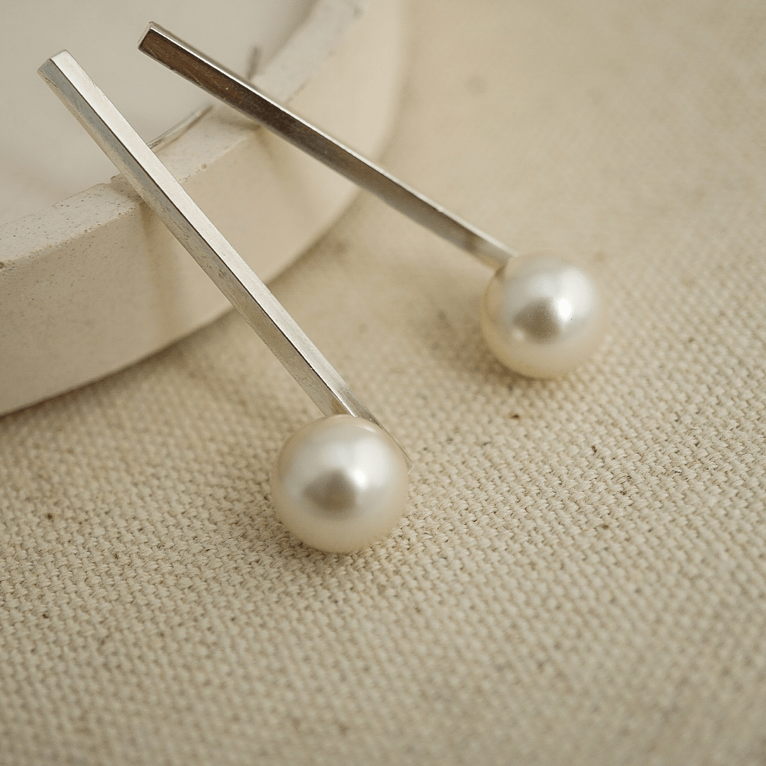 Pearl Timeless Earrings - emme
